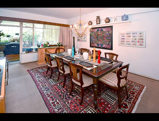 3 BEDROOM APARTMENT FOR SALE IN PARKTOWN